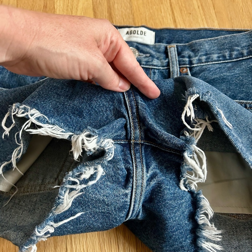 AGOLDE parker vintage cut off shorts caution dark wash denim jorts size 28 - Picture 10 of 16